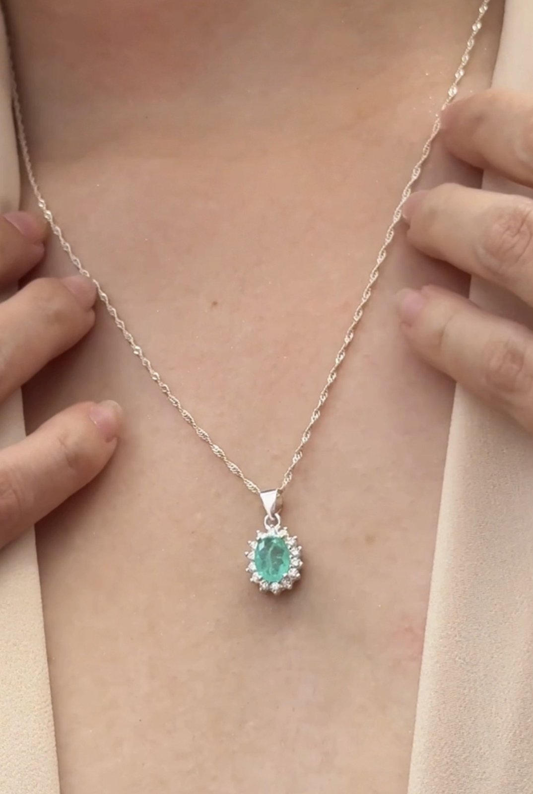 Cadena Emerald