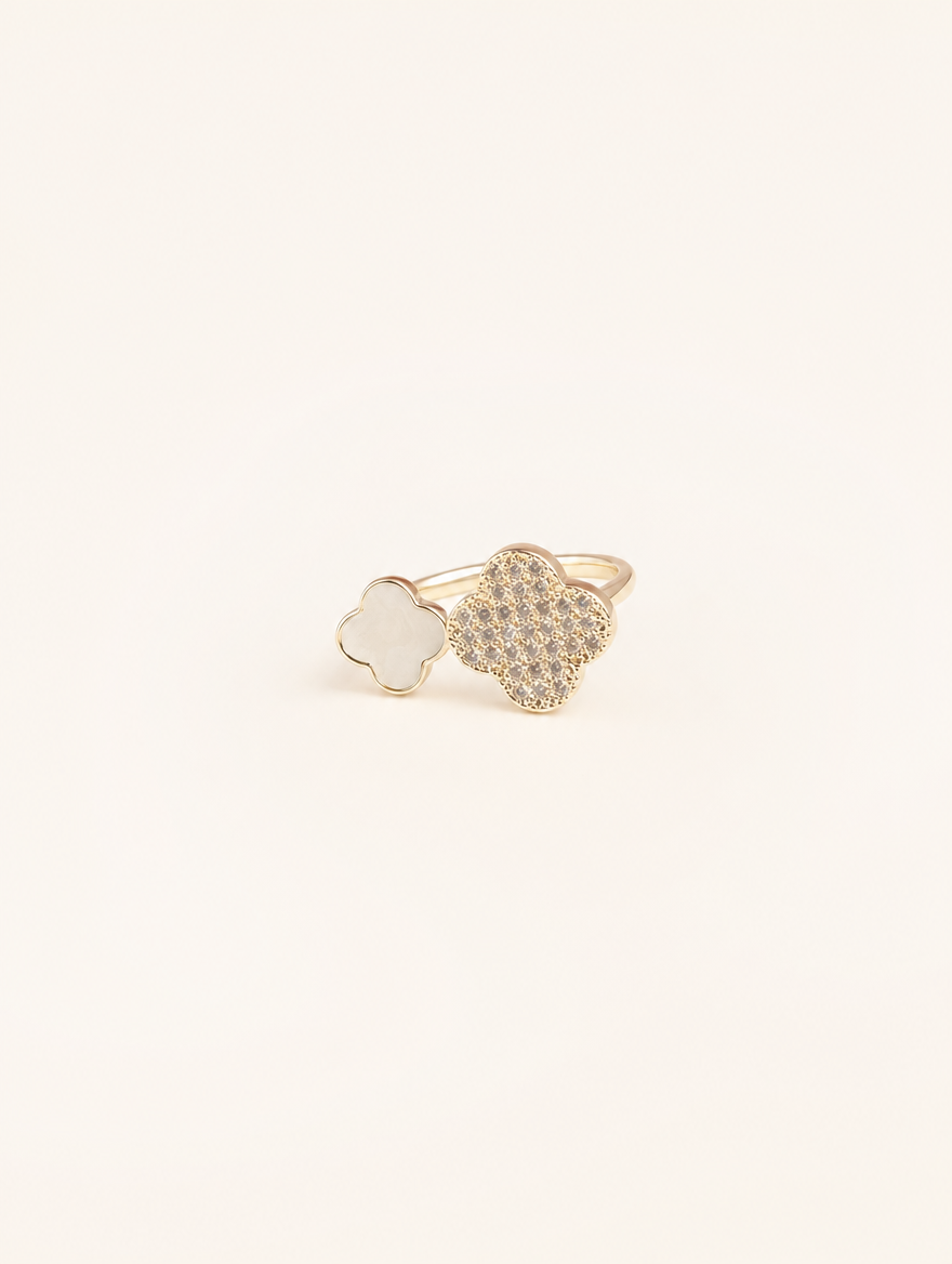 Anillo Clover