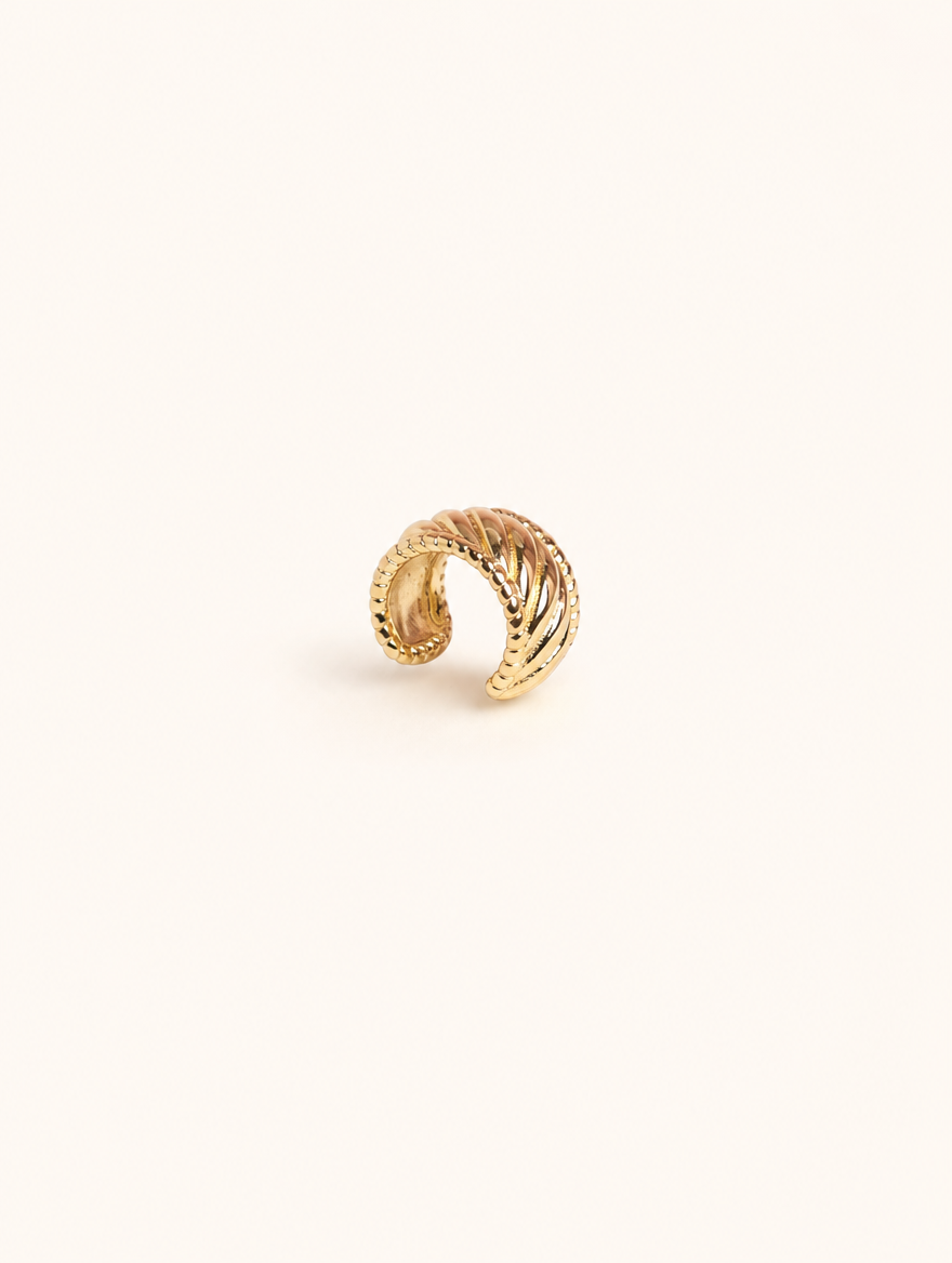 Earcuff lucky