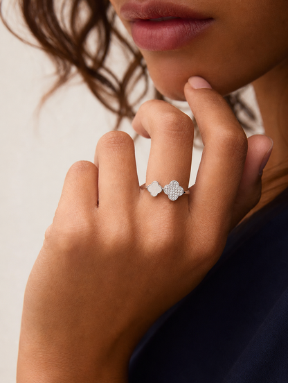 Anillo Clover