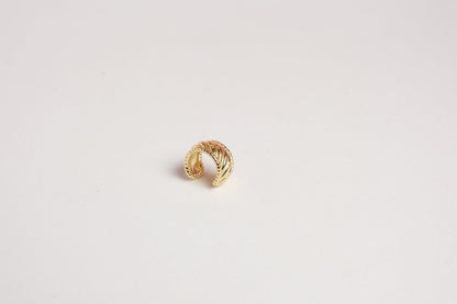 Earcuff lucky